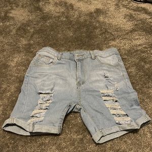 Denim Bermuda shorts!